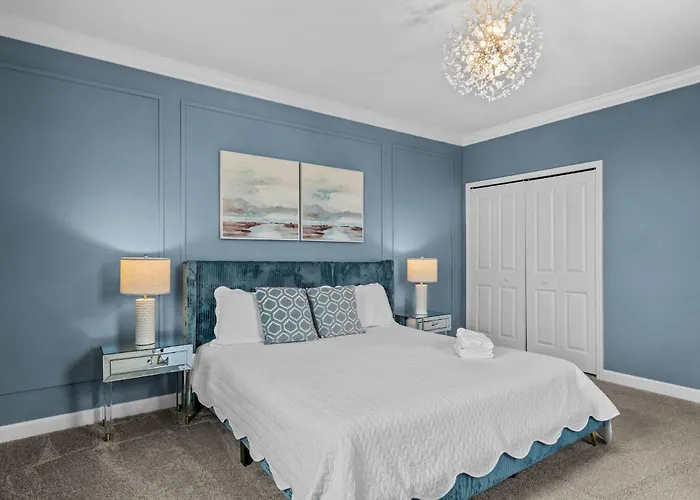 Luxury 5Bed Home With Pool And Game Room