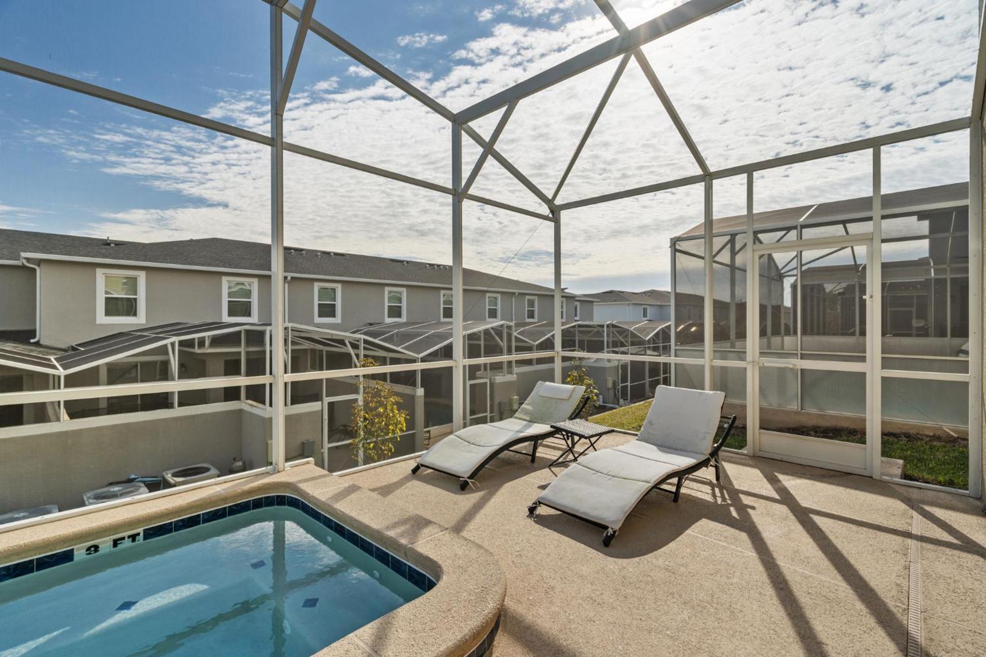 Luxury 5bed With Pool And Game Holiday home *