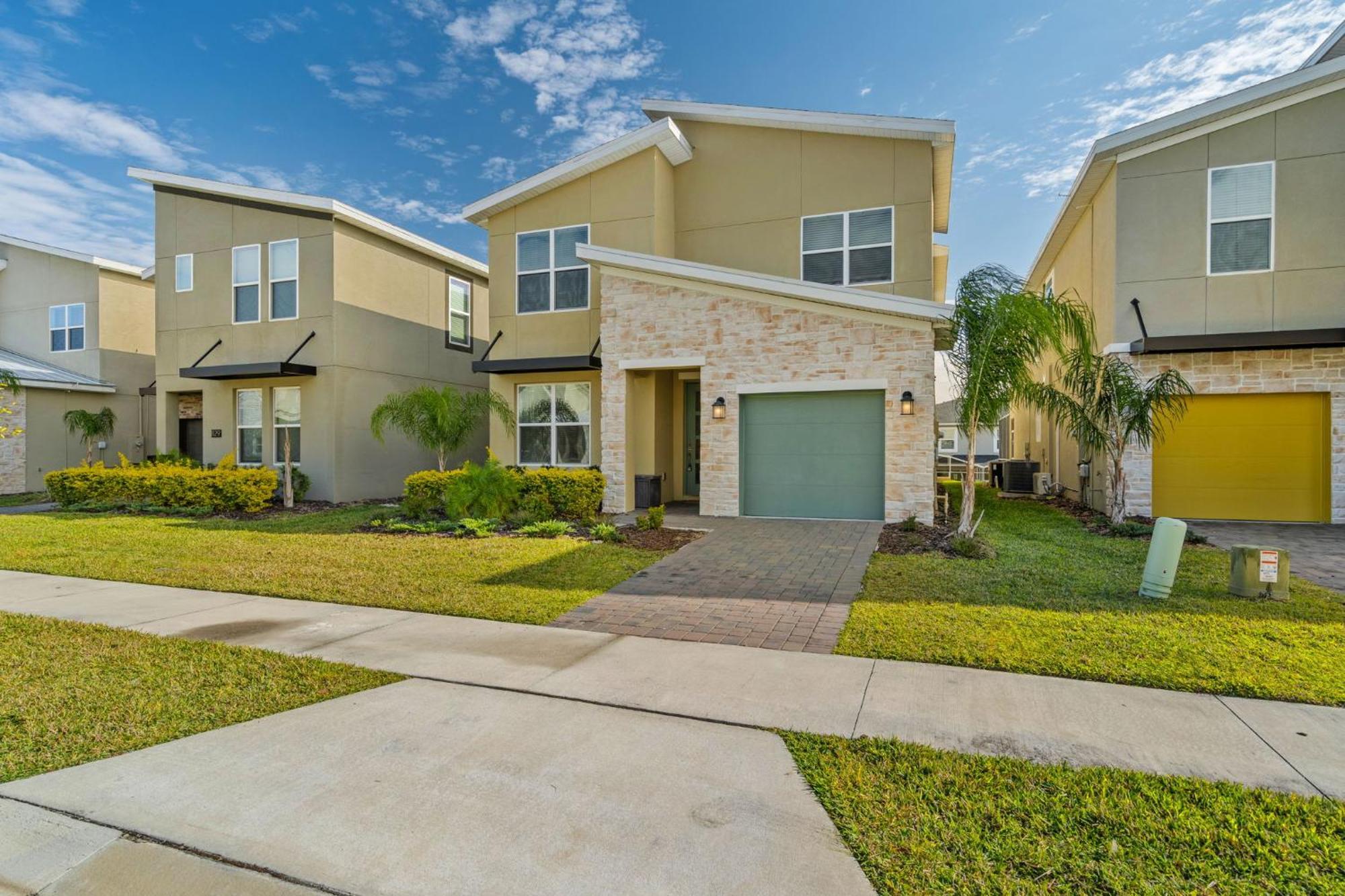 Luxury 5bed With Pool And Game Holiday home Kissimmee